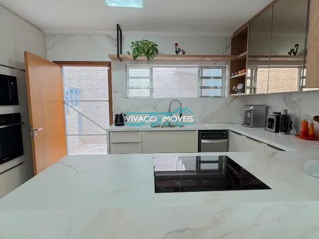 Imagem 6: Casa À Venda em Florianópolis, Centro, com 4 Quartos, com 203 M²