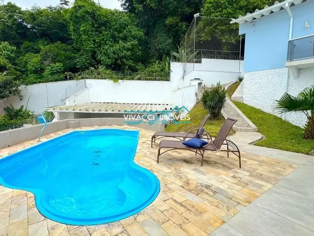 Imagem 9: Casa À Venda em Florianópolis, Centro, com 4 Quartos, com 203 M²