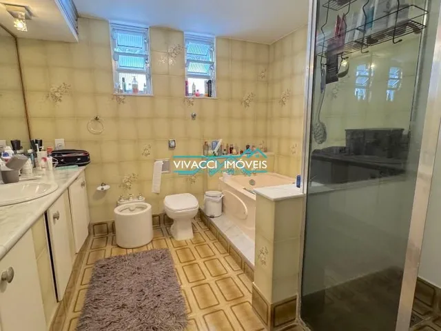 Imagem 5: Casa À Venda em Florianópolis, Centro, com 4 Quartos, com 203 M²