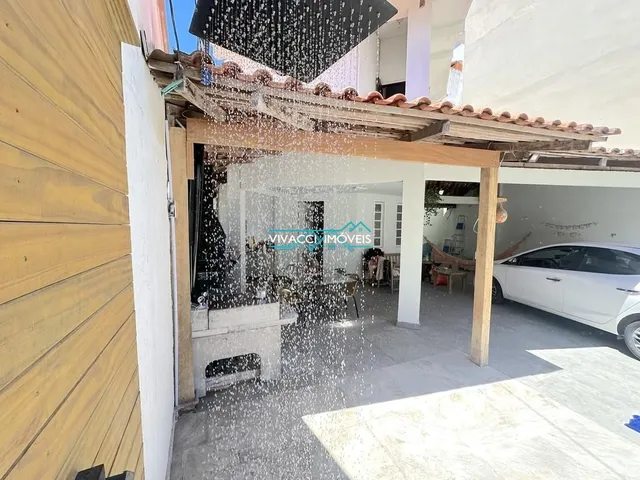 Imagem 2: Casa À Venda em Florianópolis, Balneário, com 4 Quartos, com 150 M²