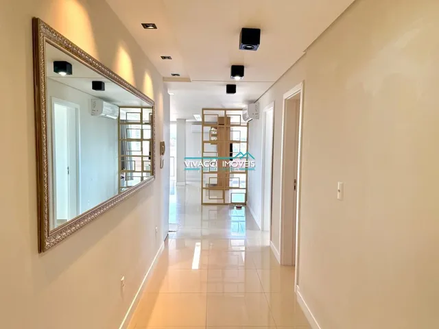 Imagem 9: Supercobertura À Venda em Florianópolis, Estreito, com 3 Suítes, 4 Vagas com 426