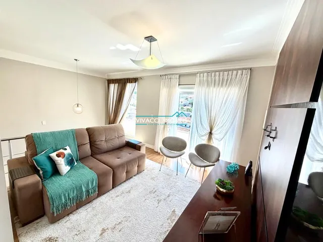 Imagem 14: Casa com 3 Pavimentos, Suite, Piscina e Área de Lazer Completa em Capoeiras, F
