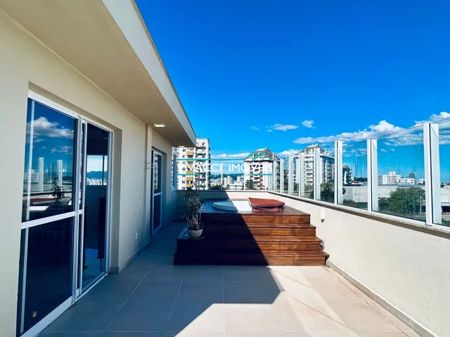 Imagem: Cobertura com 191M2, 3 Vagas, com Vista