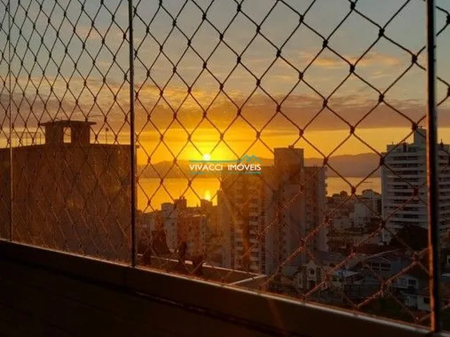 Imagem 2: Apartamento Mobiliado com 3 Dormitórios e Suíte em Barreiros