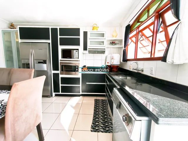 Imagem 14: Casa a Venda Jardim Atlantico 3 Dormitórios 3 Suítes com Piscina