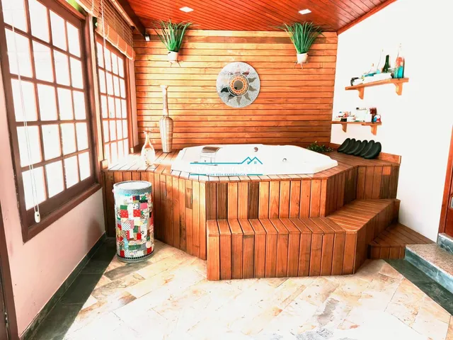 Imagem 2: Casa a Venda Jardim Atlantico 3 Dormitórios 3 Suítes com Piscina