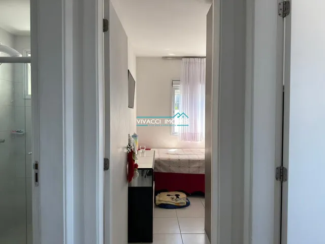 Imagem 12: Apartamento 2 Dormitórios com 1 Suite, em Coqueiros, Florianópolis, Sc