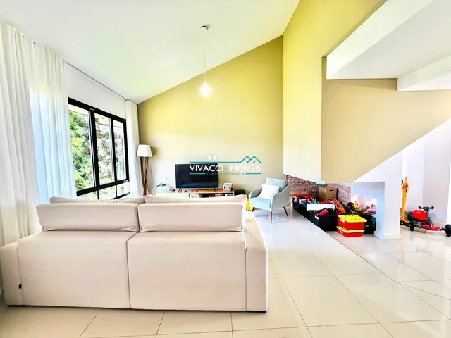 Imagem 8: Casa 233M2 com Piscina, no Balneário do Estreito | 4 Dormitórios