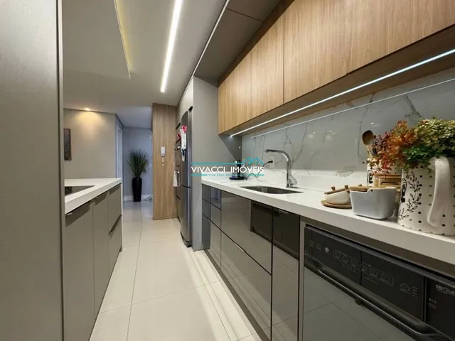 Imagem 10: Apartamento Finamente Mobiliado com 3 Suítes no Kobrasol
