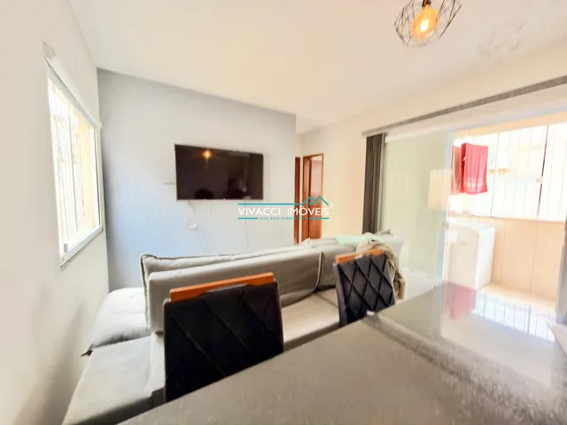 Imagem: Apartamento com 2 Dormitórios e Sacada