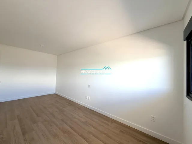 Imagem 6: Apartamento a Venda no Bairro Praia Comprida, 3 Dormitórios, Sendo 3 Suítes, 3 B