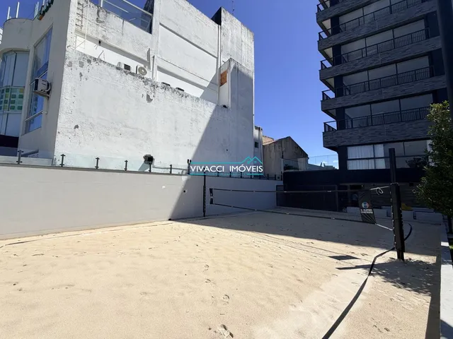 Imagem 12: Apartamento a Venda no Bairro Praia Comprida, 3 Dormitórios, Sendo 3 Suítes, 3 B