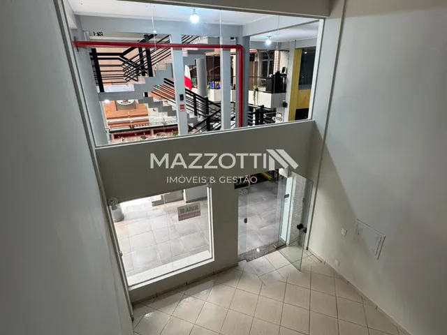 Imagem 4: Sala Comercial Terrea em Frente Cantina Amicci Shopping Medianeira Pr