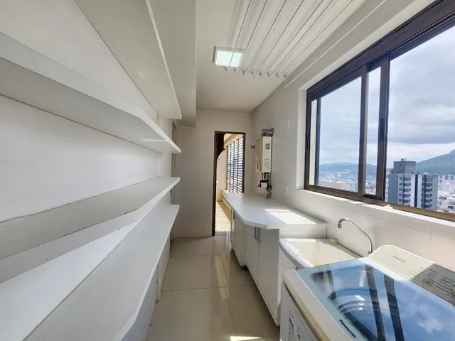 Imagem 12: Cobertura para Venda em Centro com 3 Quartos, Sendo 3 Suítes, 188,230M²