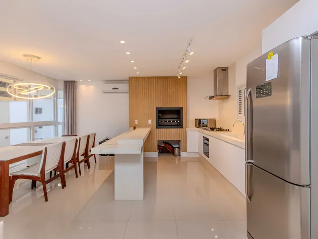 Imagem 16: Apartamento para Venda em Centro com 3 Quartos, Sendo 3 Suítes, 131M²