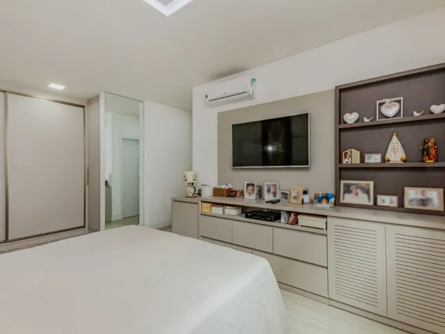 Imagem 13: Apartamento para Venda em Centro com 3 Quartos, Sendo 3 Suítes, 168M²