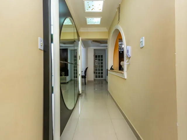 Imagem 7: Apartamento para Venda em Centro com 4 Quartos, Sendo 1 Suíte, 123M²