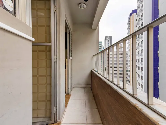 Imagem 14: Apartamento para Venda em Centro com 4 Quartos, Sendo 1 Suíte, 123M²