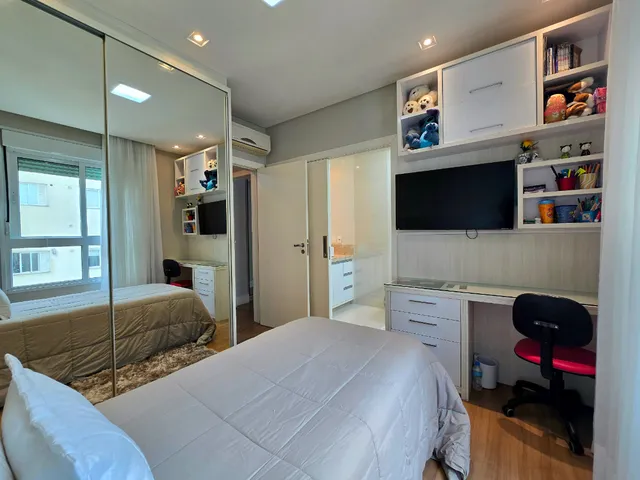 Imagem 5: Apartamento para Venda em Centro com 3 Quartos, Sendo 3 Suítes, 151M²
