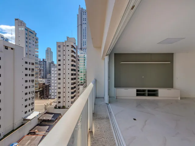 Imagem 15: Apartamento para Venda em Centro com 4 Quartos, Sendo 4 Suítes, 143M²