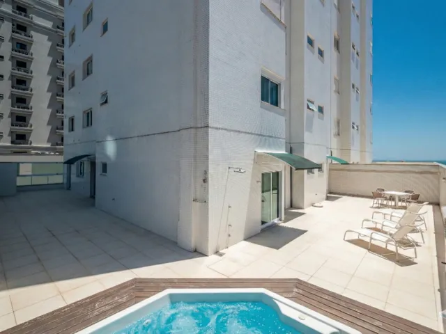 Imagem 6: Apartamento Garden para Venda em Meia Praia com 4 Quartos, Sendo 4 Suítes, 403M²