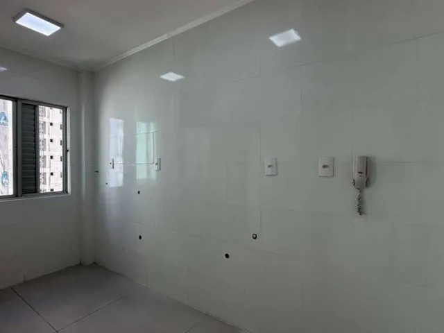Imagem 6: Apartamento À Venda, no Solar Moema II em Balneário Camboriú, Centro, com 2 Quartos, 73M²