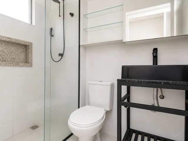 Imagem 3: Apartamento para Venda em Rio Pequeno com 2 Quartos, Sendo 2 Suítes, 72M²