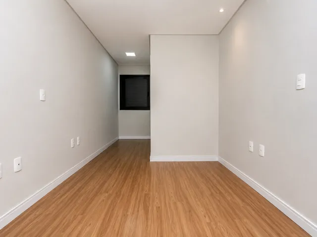 Imagem 13: Apartamento para Venda em Rio Pequeno com 2 Quartos, Sendo 2 Suítes, 72M²