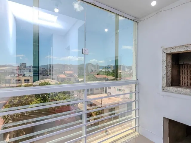 Imagem 3: Apartamento para Venda em Centro com 2 Quartos, Sendo 2 Suítes, 70M²