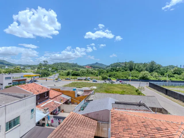 Imagem 15: Apartamento para Venda em Centro com 2 Quartos, Sendo 2 Suítes, 70M²