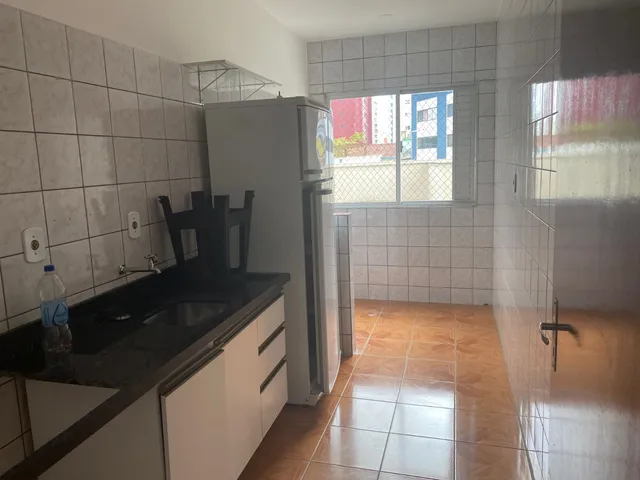 Imagem 7: Apartamento para Venda em Centro com 2 Quartos, 74M²