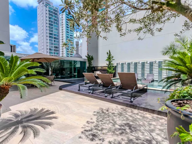Imagem 3: Apartamento Garden para Venda em Centro com 3 Quartos, Sendo 2 Suítes, 376M²