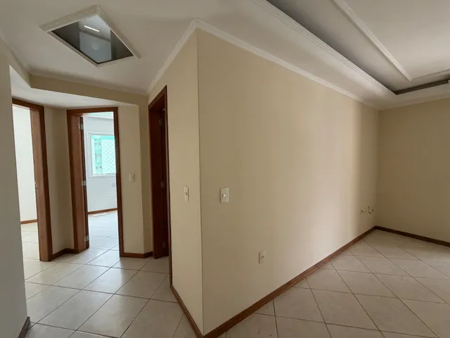 Imagem 13: Apartamento para Venda em Centro com 3 Quartos, Sendo 1 Suíte, 115M²