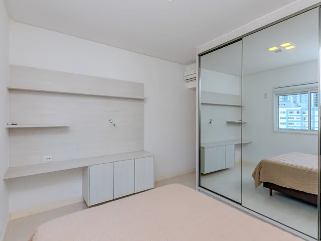 Imagem 7: Apartamento para Venda em Centro com 3 Quartos, Sendo 3 Suítes, 130M²