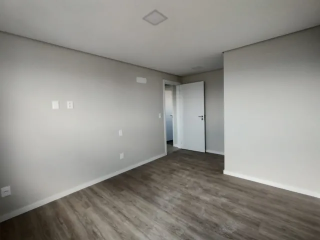 Imagem 16: Apartamento para Venda em São João com 3 Quartos, Sendo 1 Suíte, 85M²