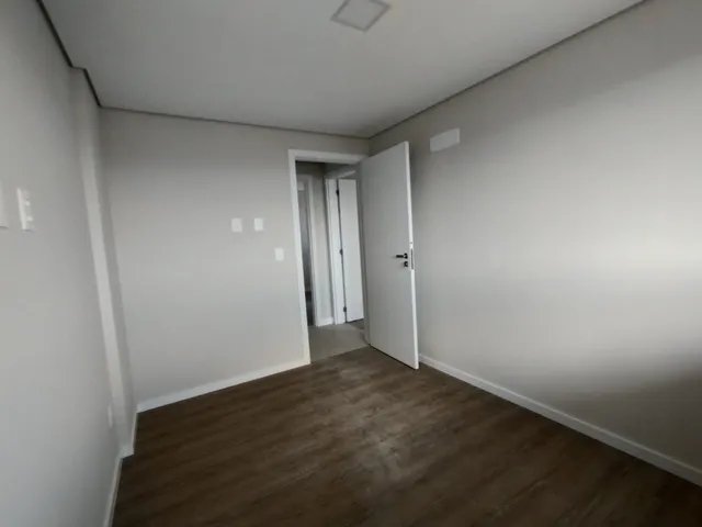 Imagem 3: Apartamento para Venda em São João com 3 Quartos, Sendo 1 Suíte, 85M²