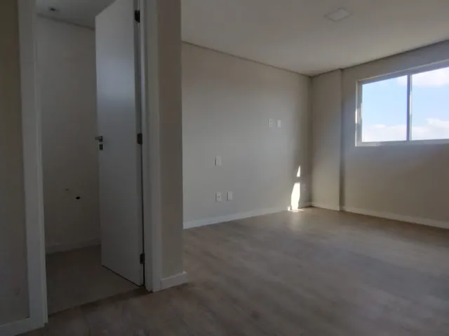 Imagem 13: Apartamento para Venda em São João com 3 Quartos, Sendo 1 Suíte, 85M²