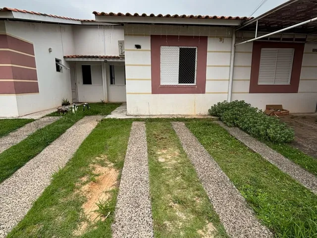 Imagem: Casa em Condomínio Semi-Mobiliada! Ref