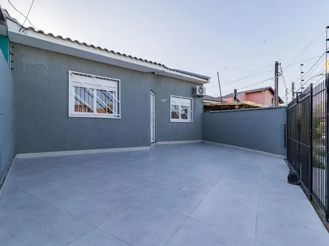 Imagem: Belíssima Casa com Piscina - São Jose