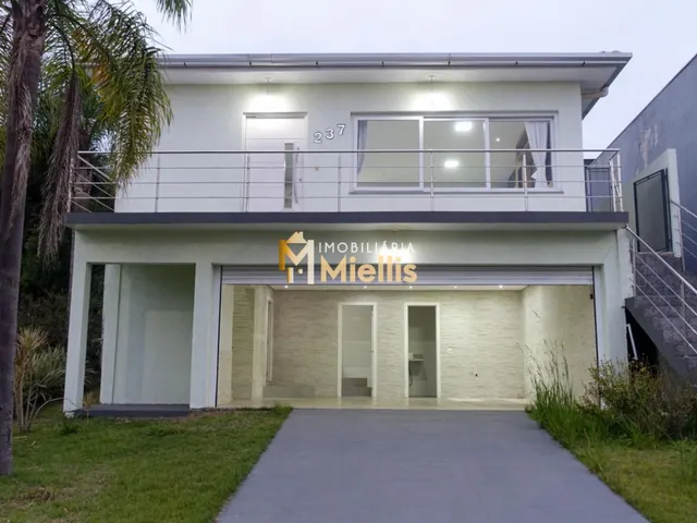 Imagem: Casa com 4 Suítes no Condomínio Buena
