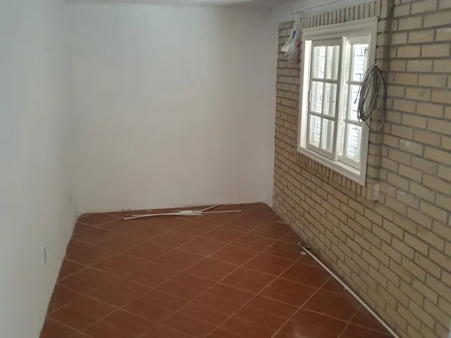 Imagem 2: Casa com 4 Dormítórios Próxima Ao Centro de Viamão. Ref: 57581564