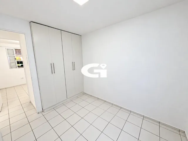 Imagem 6: Casa com 2 Quartos, Garagem, 42 M² Úteis e 87 M² Totais no santa Cândida - Curitiba