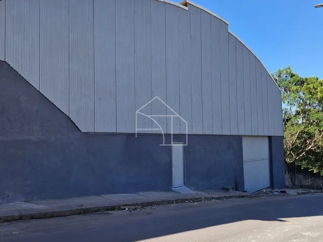 Imagem: Galpão Industrial com Doca para Locação
