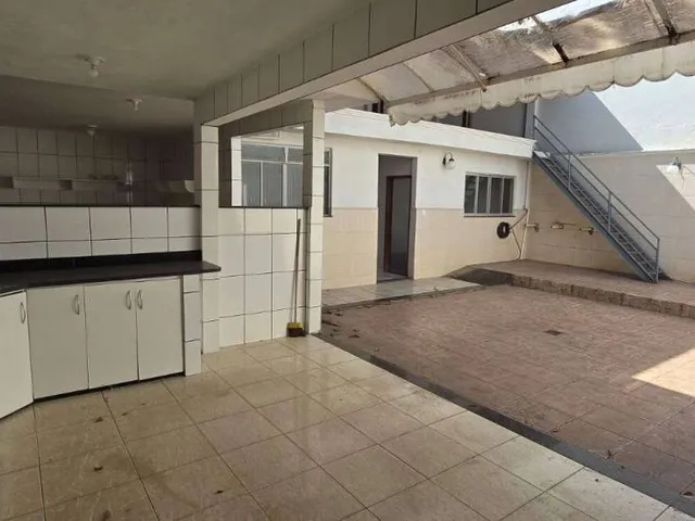 Imagem 8: Casa para Alugar em Ipatinga, Bom Retiro, com 5 Quartos