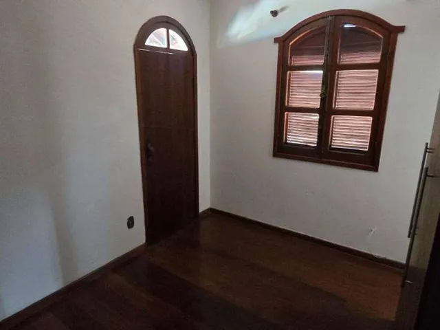 Imagem 15: Casa para Alugar em Ipatinga, Bom Retiro, com 5 Quartos