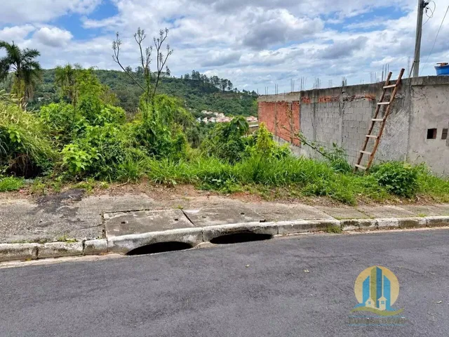 Imagem: Lote À Venda no Condomínio Beverly Hills
