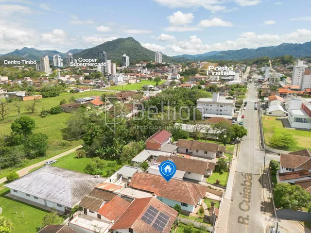 Imagem 16: Casa com 4 Quartos, Suíte e Área de Festas À Venda na Rua Cuiabá em Timbó/Sc