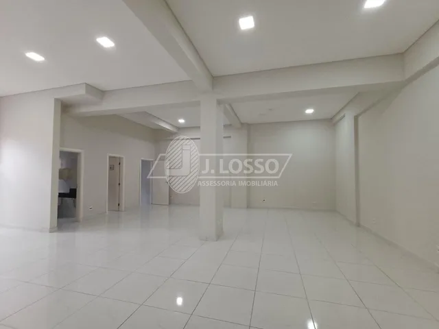 Imagem 7: Sala Comercial para Locação com 212M² com Fluxo de Movimento no Centro