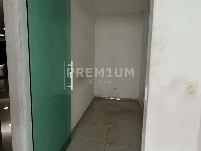 Imagem 15: Galpão Galpão / depósito com aluguel por R$15.000 /mês