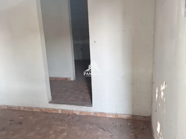 Imagem 10: Casa Quintal, Espaço Externo, Localizada no Bairro Areão, Próxima À Região Centr